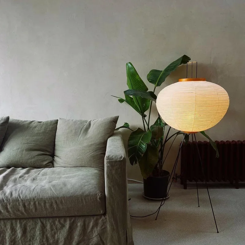 일본 아카리 노구치 라이스 페이퍼 플로어 램프 LED  - Floor Lamp Tripod 리뷰 및 가격